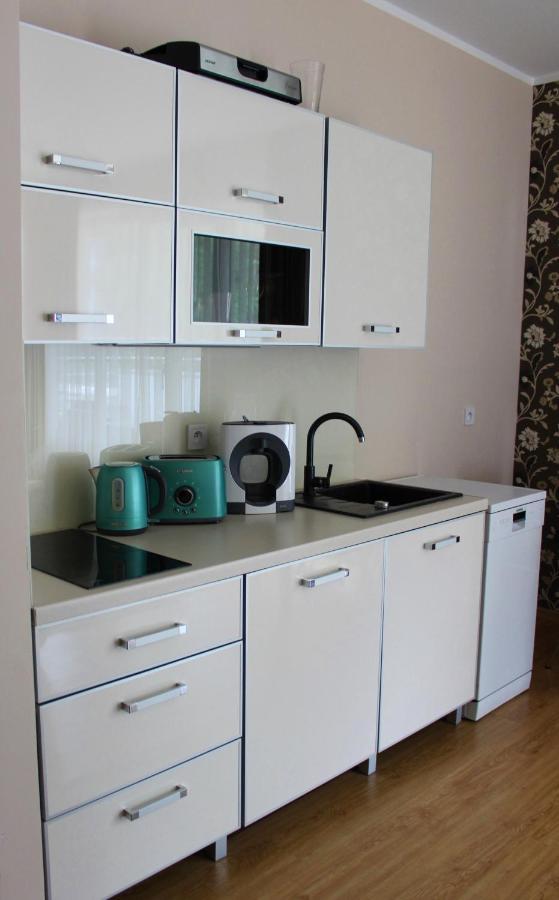 Mariva B03 Z Ogrodkiem - - Blisko Morza - Przy Kompleksie Grand Laola Apartment *